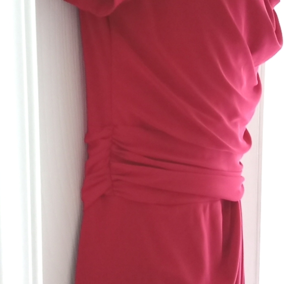 ⭐️ Host Pick ⭐️ x 2  VINTAGE | Ruby Red Ruched Dress - Picture 2 of 9